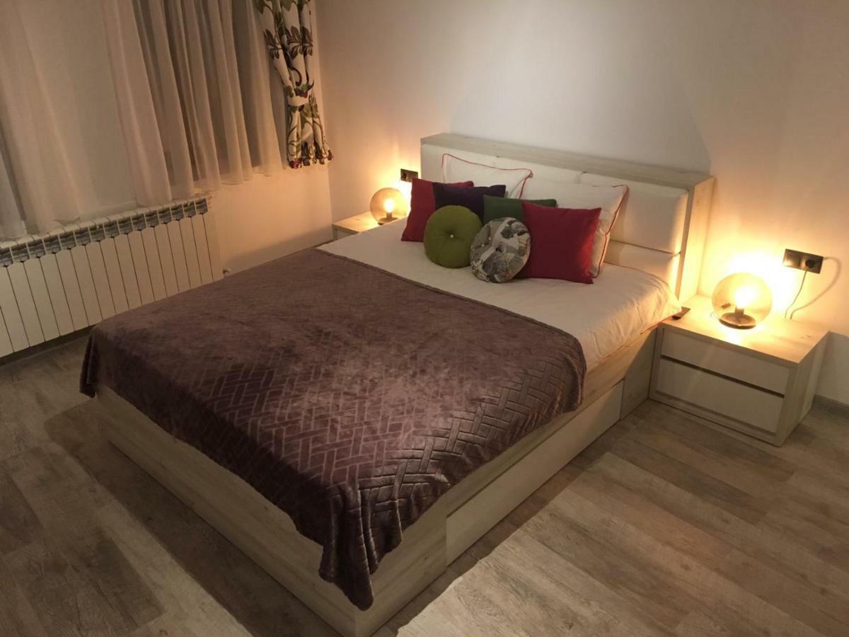 Amedeea'S Apartment ซีบิว ภายนอก รูปภาพ